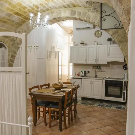 Terra E Marte Casa Vacanza Bari Exterior foto